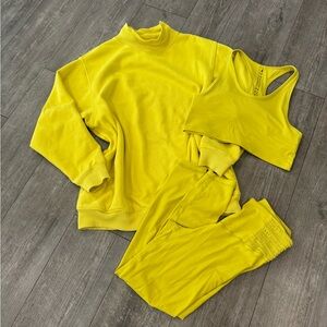 AERIE full set 💛🍋 leggings + oversized sweatshirt and sport bra ✨